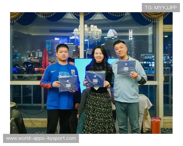 俱乐部举办球迷文化节丰富赛季之外的社群活动，球迷会活动