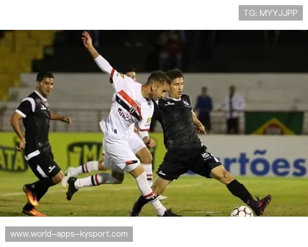 博塔弗戈球员拼劲十足但机会不足，博塔弗戈vs累体育